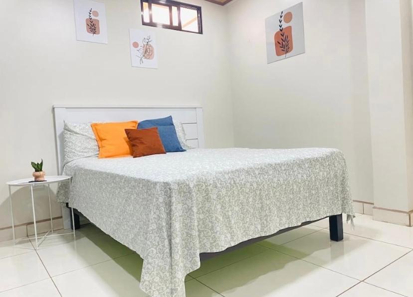 Orange Apartment 5 Min Aeropuerto Juan Santamaria Alajuela Buitenkant foto
