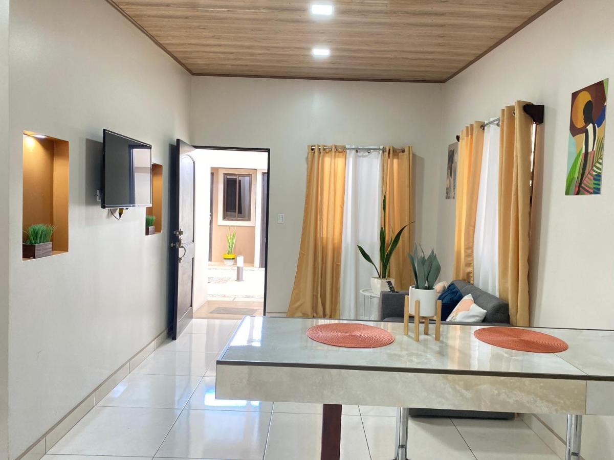 Orange Apartment 5 Min Aeropuerto Juan Santamaria Alajuela Buitenkant foto